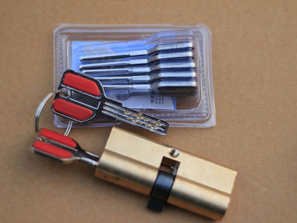 赤城24小时上门开锁公司